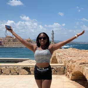 Black and white crop top